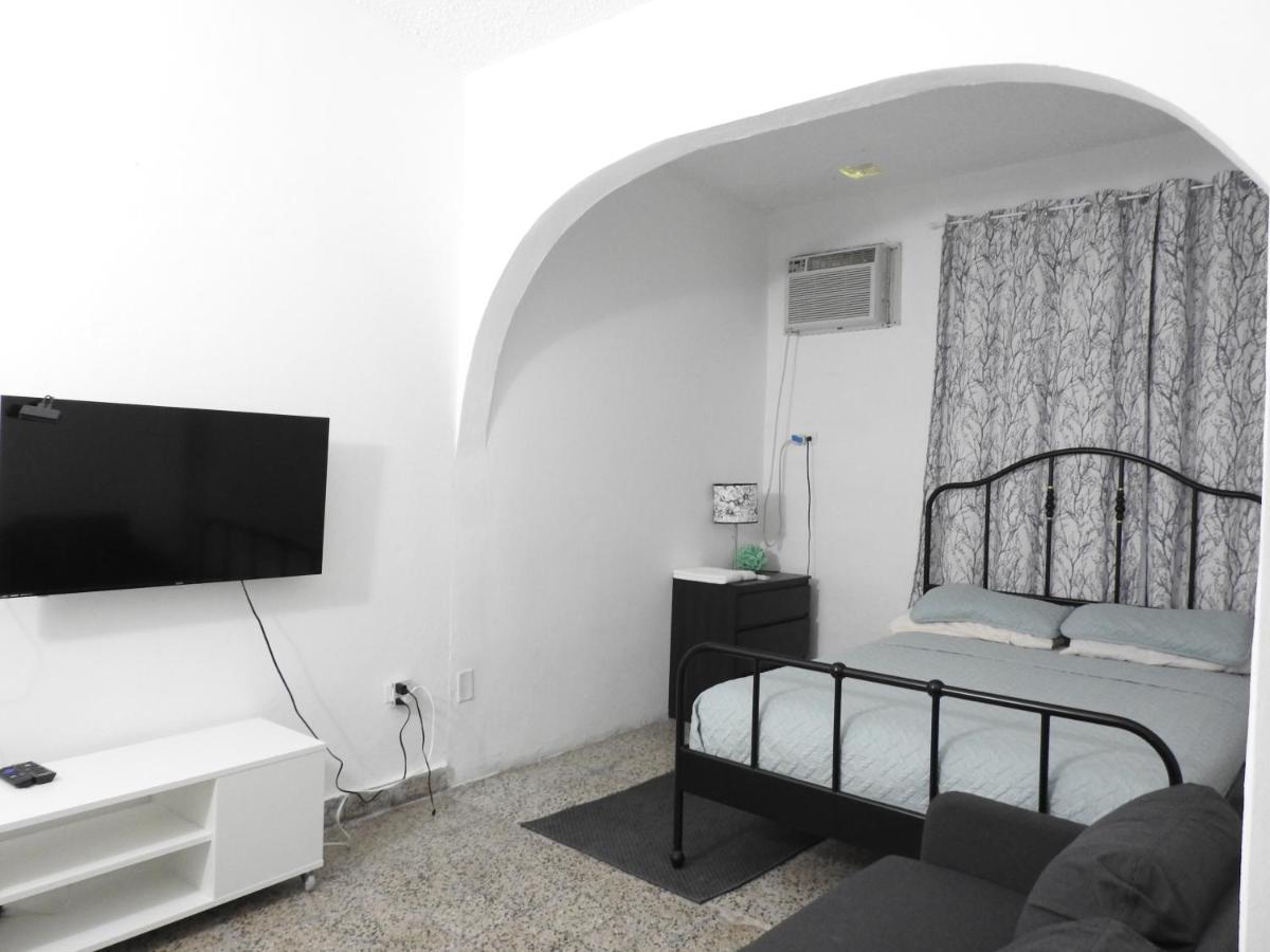 Casa Del Sol-Unit A Villa Bayamon Bagian luar foto